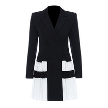 Load image into Gallery viewer, [EAM]  Women Black Contrast Color Pleated Blazer New Lapel Long Sleeve Loose Fit  Jacket Fashion Tide Spring Autumn 2020 1T306
